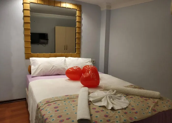 Aparthotel Nest 3*