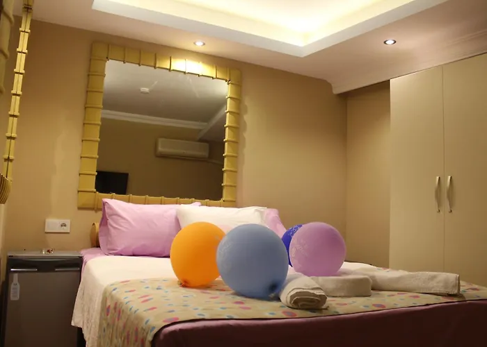 Nest Aparthotel